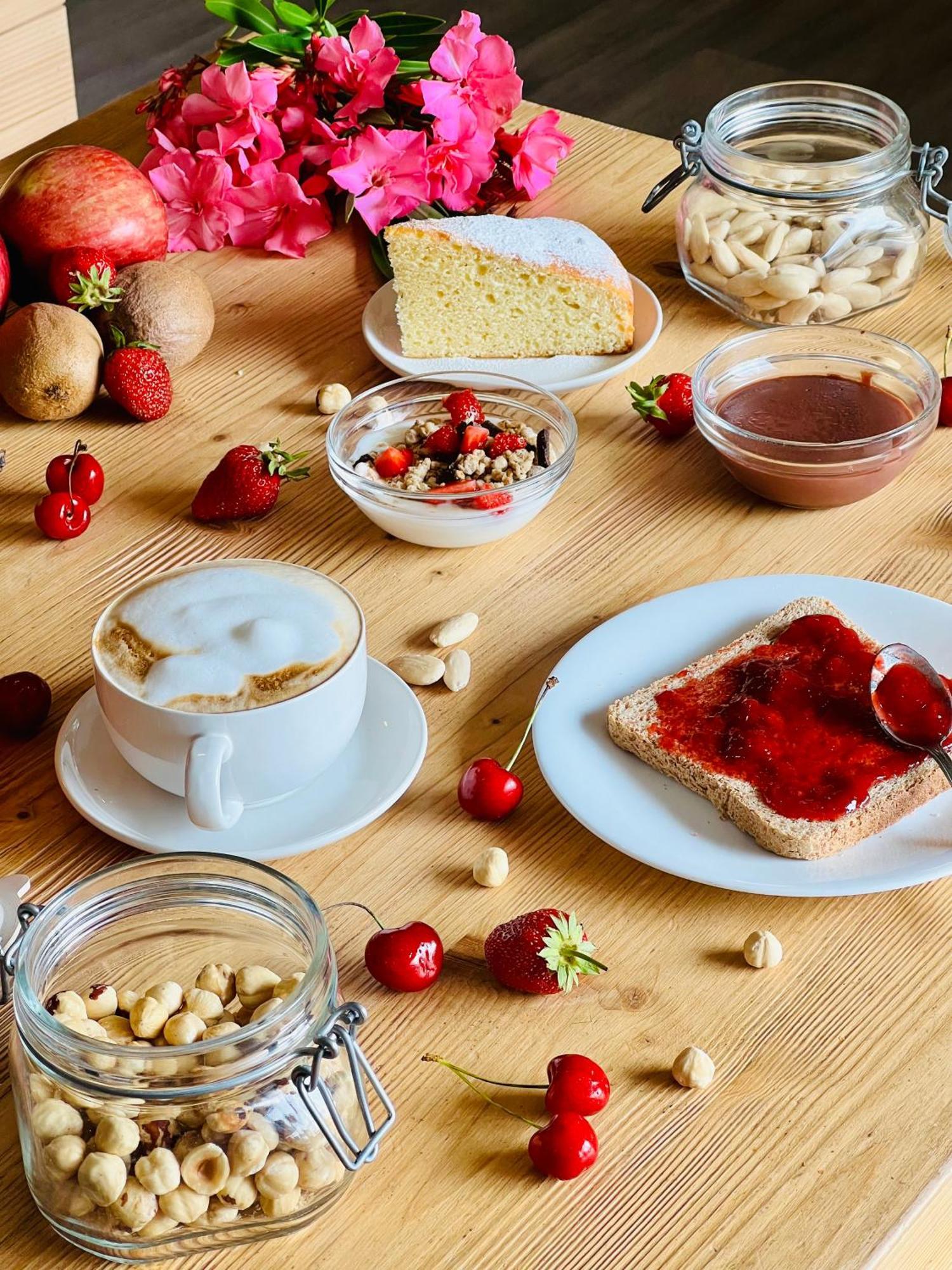 Bed & Breakfast Valtellina Mon Amour 3*